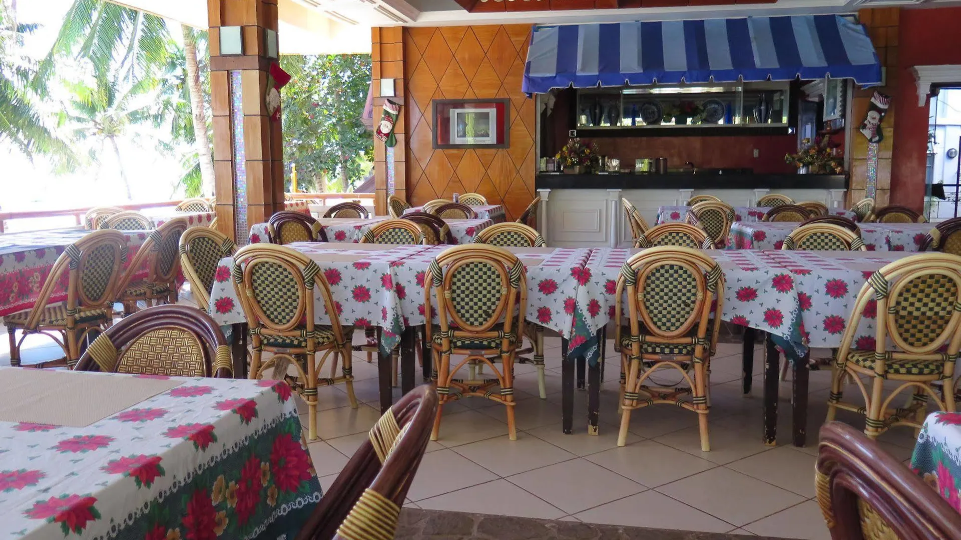Bohol Divers Resort Totolan Hotel